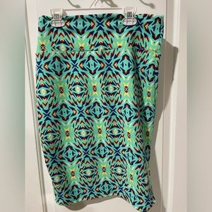 Medium Lularoe Cassie Skirt